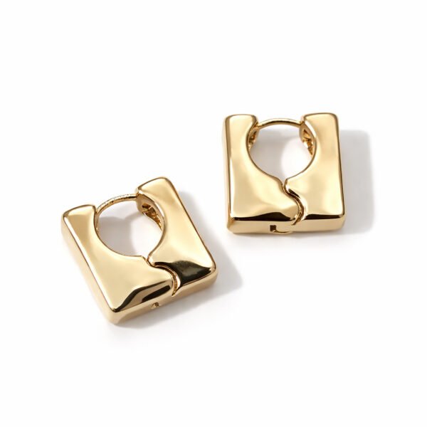A pair of Luxe Cubes Gold Earrings featuring thick, square-shaped hoops with a high-shine polished gold finish on a white background.